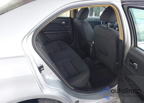 2010 Ford Fusion Se из США, поврежденный, VIN 3FAHP0HA4AR228053